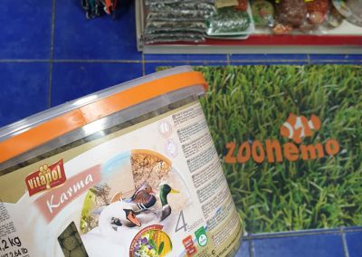 Specjalny wyselekcjonowany granulat dla ptaków wodnych ZooNemo Legionowo Nowy Dwór Mazowiecki